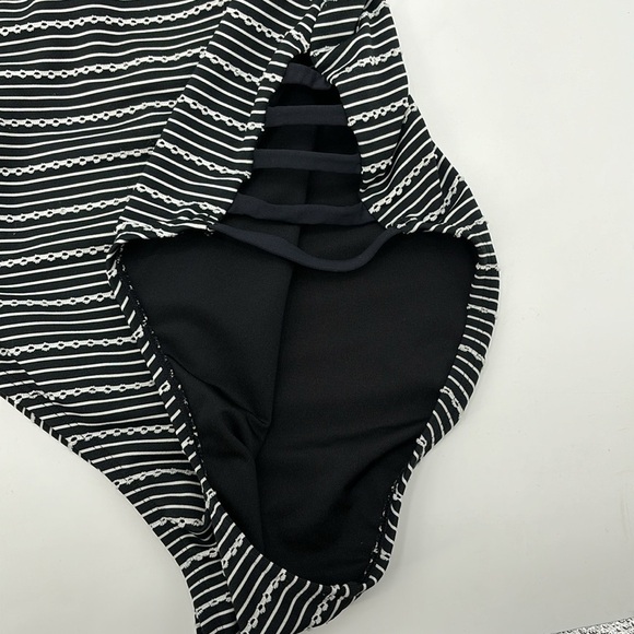 Jantzen‎ Women's Sport Jacquard Pointelle Strappy One Piece Swimsuit size Large - Picture 4 of 9